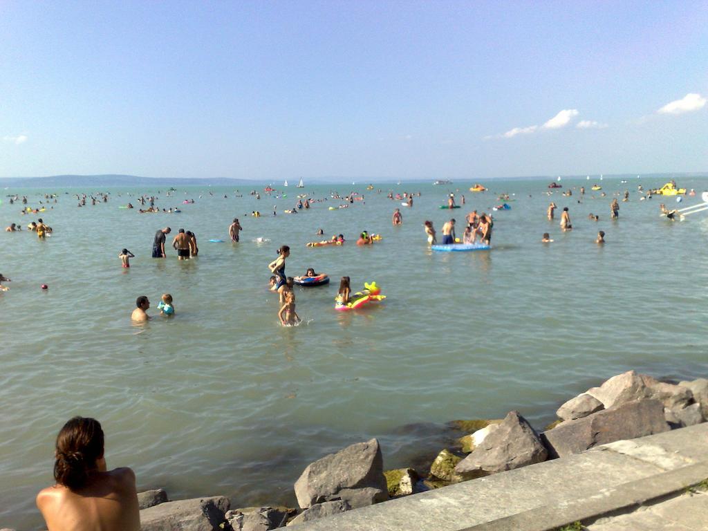 Апартаменти Balaton Vendeghaz Шіофок Екстер'єр фото